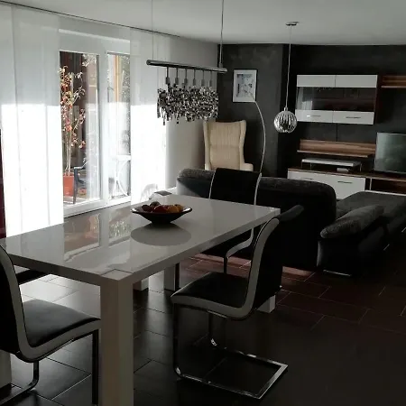 Lechraum In Lejlighed Waal